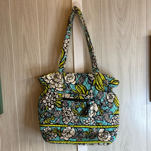 Vera Bradley Handbags - Vintage Vera Bradley purse